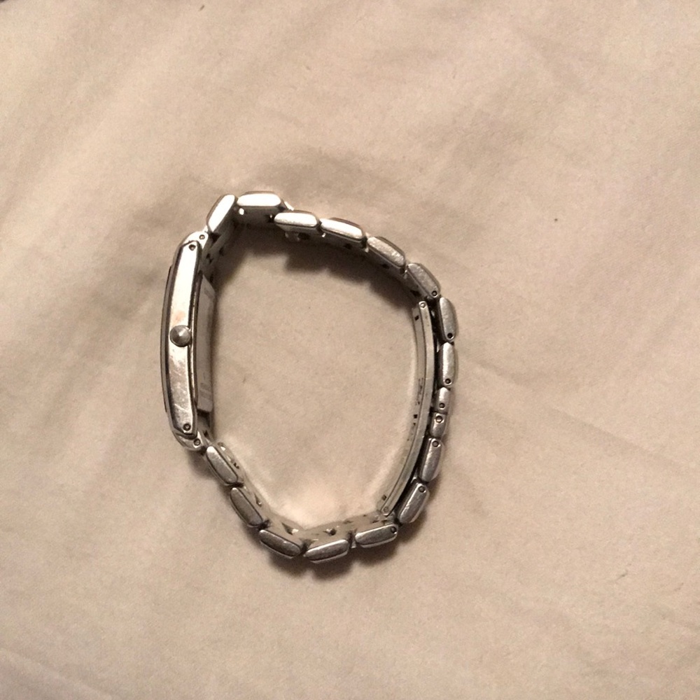 Watch - Picture 4 of 7